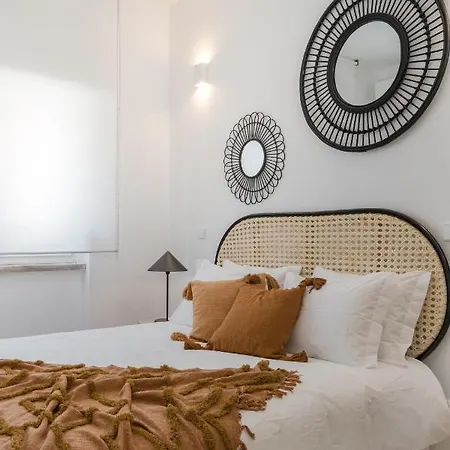 Casa Boma - Architect With Private Terrace - Alcantara Iii * Lisboa